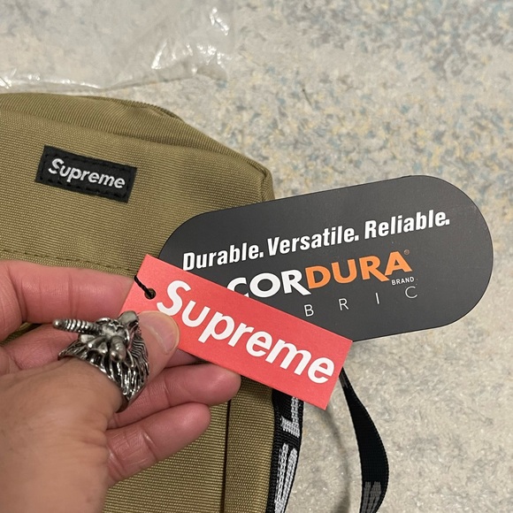 NWT Unisex Supreme Logo Strap Canvas Shoulder Bag In Sandy Tan 7” X 8.5” X 1.6” - Picture 9 of 15